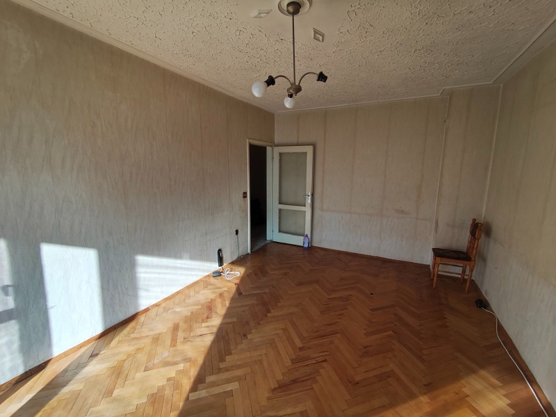 Продава 2-СТАЕН, гр. Плевен, Сторгозия, снимка 6 - Апартаменти - 52708190