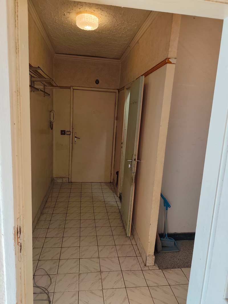 Продава 2-СТАЕН, гр. Плевен, Сторгозия, снимка 5 - Апартаменти - 52708190