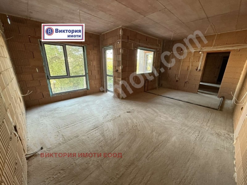 Продава  3-стаен, град Велико Търново, Бузлуджа •  123 200 EUR • ID 31998028 — holmes.bg - [1] 