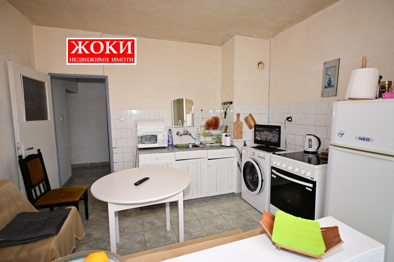 Продава  3-стаен град Перник , Изток , 88 кв.м | 31360794 - изображение [4]