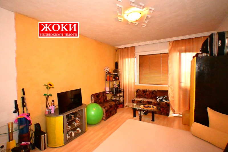 Продава  3-стаен град Перник , Изток , 88 кв.м | 31360794 - изображение [5]