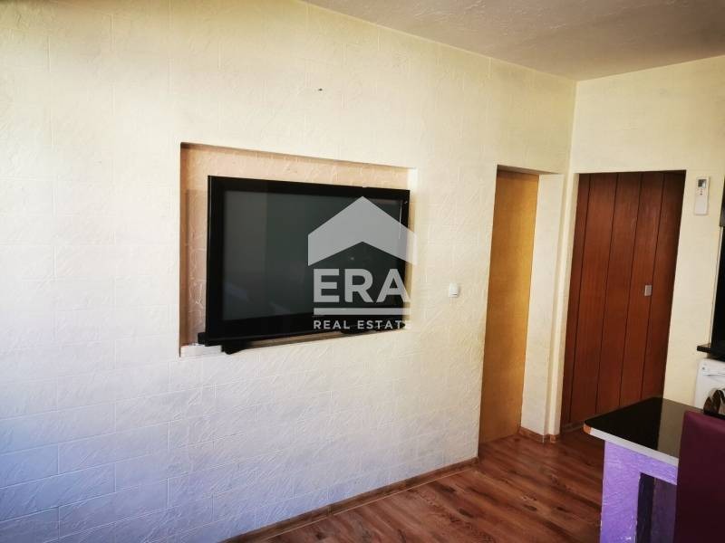 Продава 4-СТАЕН, гр. Велико Търново, Чолаковци, снимка 2 - Апартаменти - 53189957