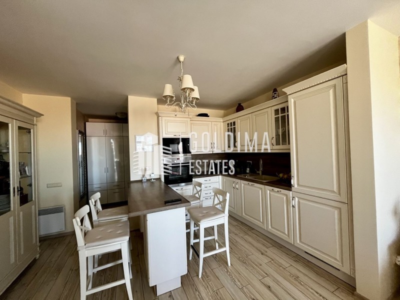 Продава  Многостаен област Бургас , гр. Свети Влас , 130 кв.м | 42901850 - изображение [6]