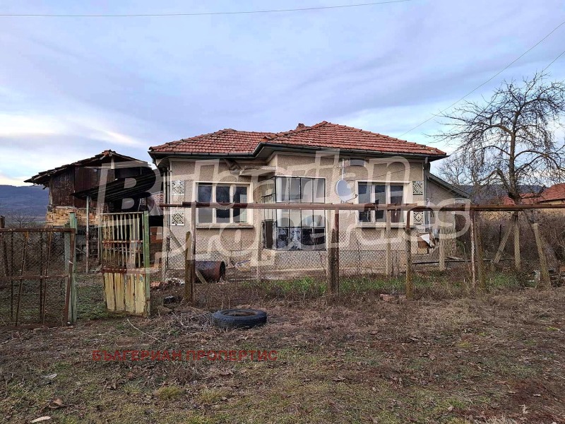 Продава  Къща област Габрово , с. Богатово , 46 кв.м | 68846062