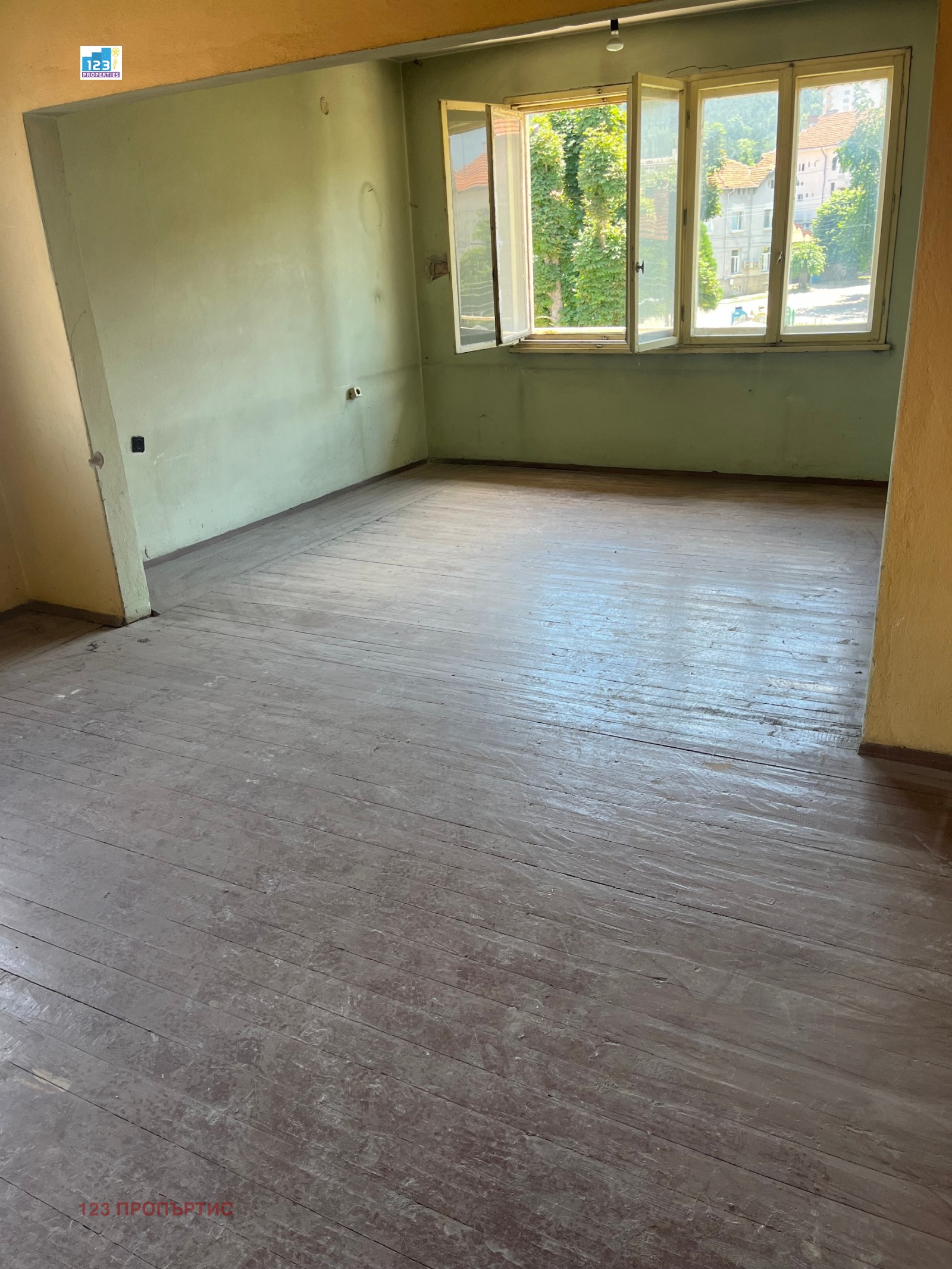 Продава 3-СТАЕН, гр. Кюстендил, Център, снимка 3 - Апартаменти - 53531025