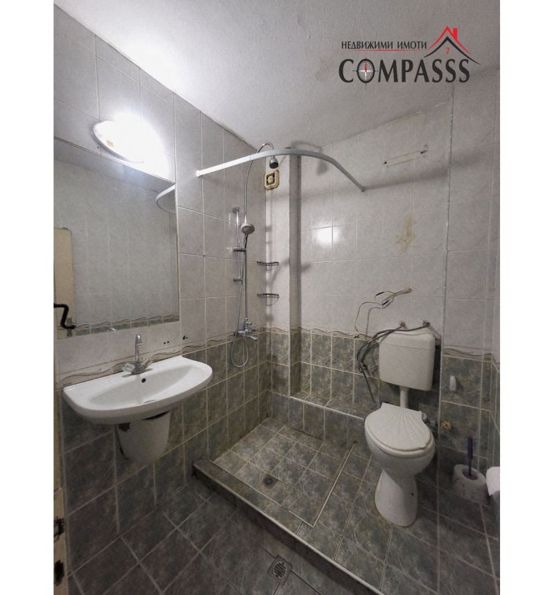 Продава  3-стаен град Добрич , Градска болница , 100 кв.м | 93263199 - изображение [13]