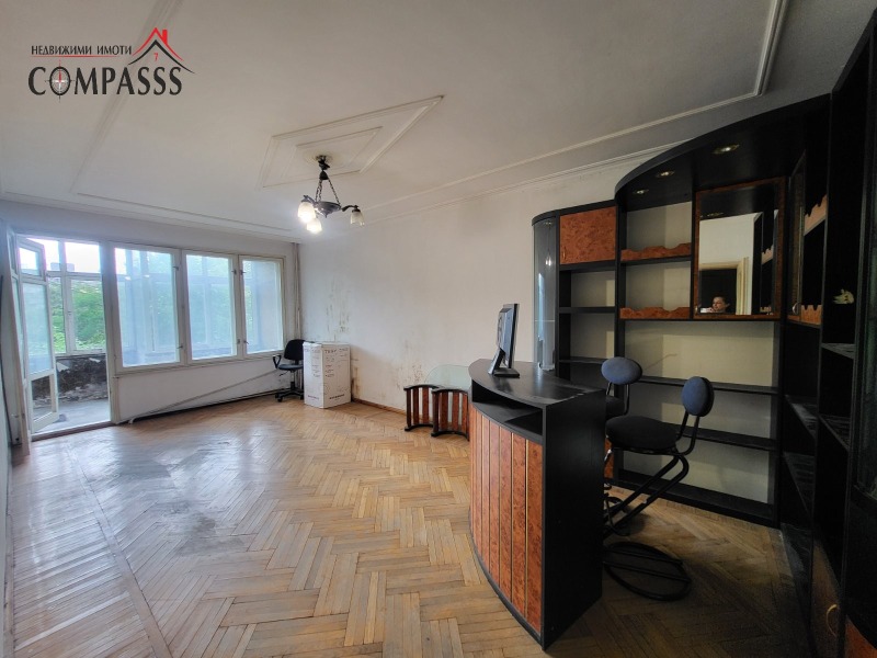 Продава  3-стаен град Добрич , Градска болница , 100 кв.м | 93263199 - изображение [11]