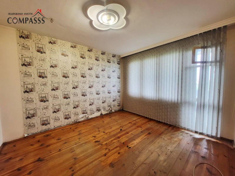 Продава  3-стаен град Добрич , Градска болница , 100 кв.м | 93263199 - изображение [3]