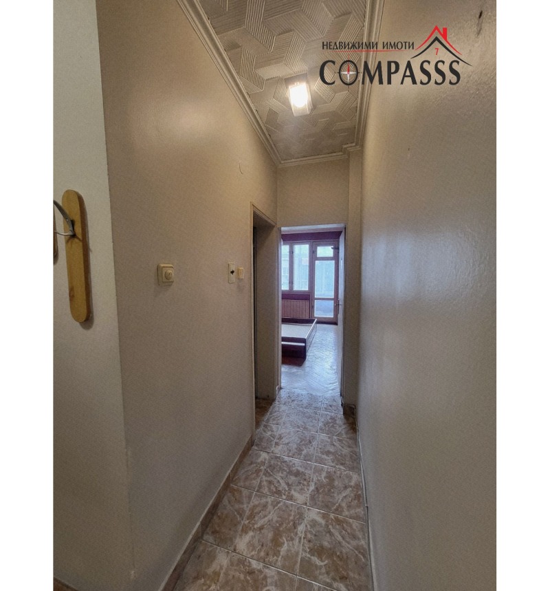 Продава  3-стаен град Добрич , Градска болница , 100 кв.м | 93263199 - изображение [7]