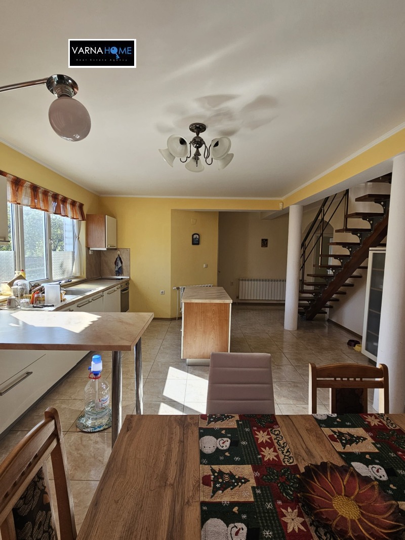 Til salgs  Hus Varna , m-t Dobreva sjesjma , 340 kvm | 29381308 - bilde [2]