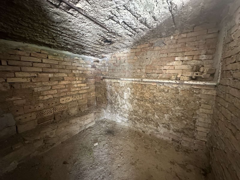 Продава КЪЩА, с. Веселиново, област Шумен, снимка 12 - Къщи - 53315362