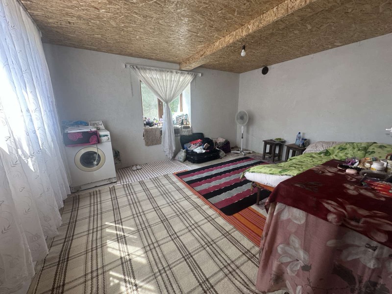 Продава КЪЩА, с. Веселиново, област Шумен, снимка 7 - Къщи - 53315362