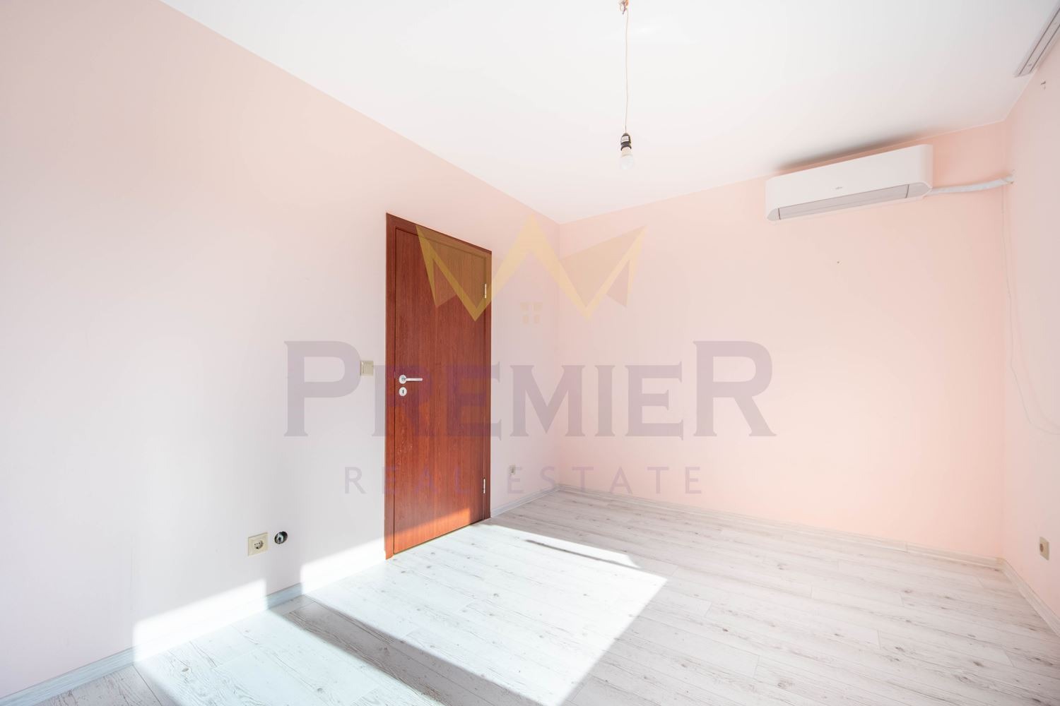 Продава 3-СТАЕН, гр. Варна, м-т Евксиноград, снимка 4 - Апартаменти - 54601420