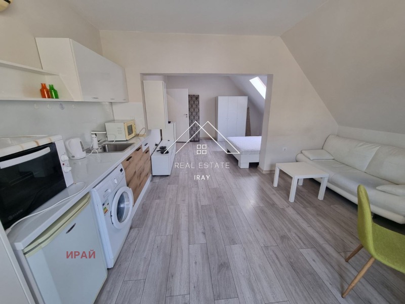 In vendita  Studio Stara Zagora , Tsentar , 50 mq | 10207523