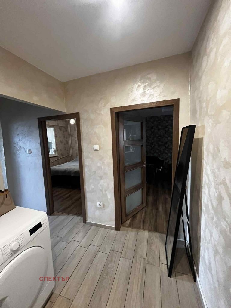 Zu verkaufen  1 Schlafzimmer Pernik , Iztok , 65 qm | 60633287 - Bild [7]