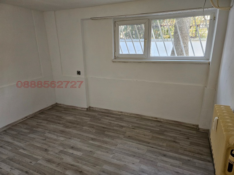 Продава 2-СТАЕН, гр. София, Изток, снимка 6 - Апартаменти - 53086539