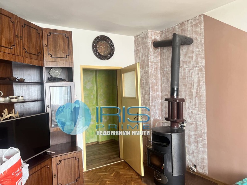 Продава  4-стаен град Шумен , Център , 104 кв.м | 10399582 - изображение [2]