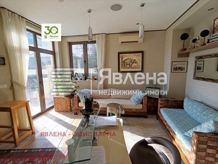 Продава МНОГОСТАЕН, гр. Варна, Бриз, снимка 3 - Aпартаменти - 47135225