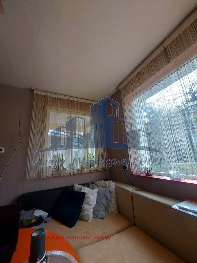Продава ЕТАЖ ОТ КЪЩА, гр. Шумен, Пожарната, снимка 9 - Етаж от къща - 54433944