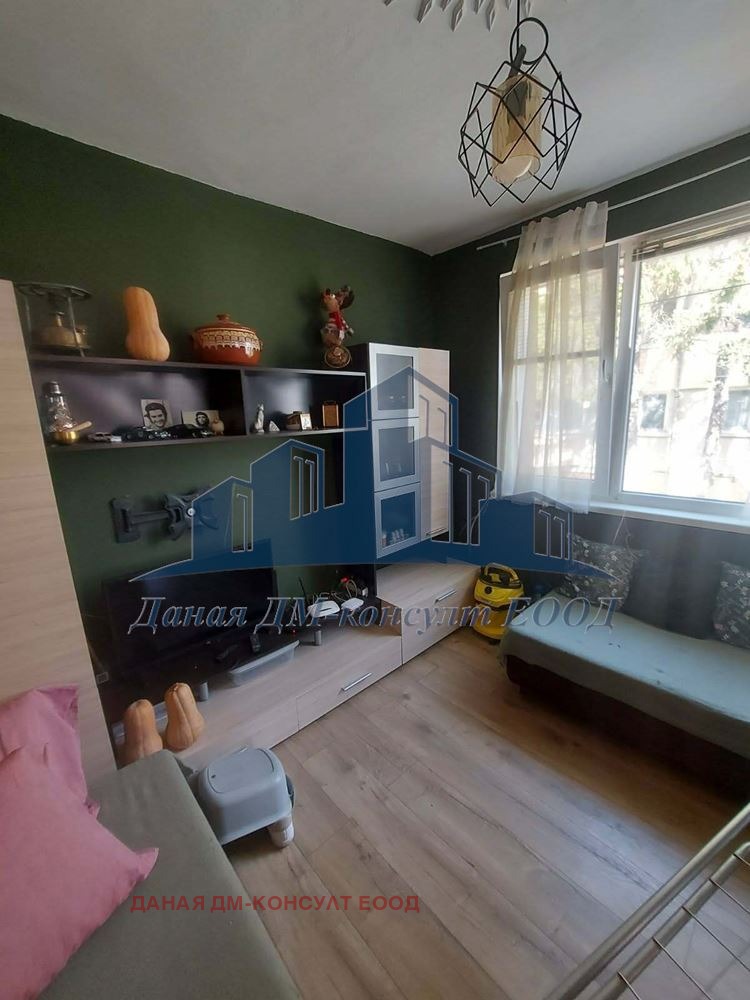 Продава ЕТАЖ ОТ КЪЩА, гр. Шумен, Пожарната, снимка 7 - Етаж от къща - 54433944