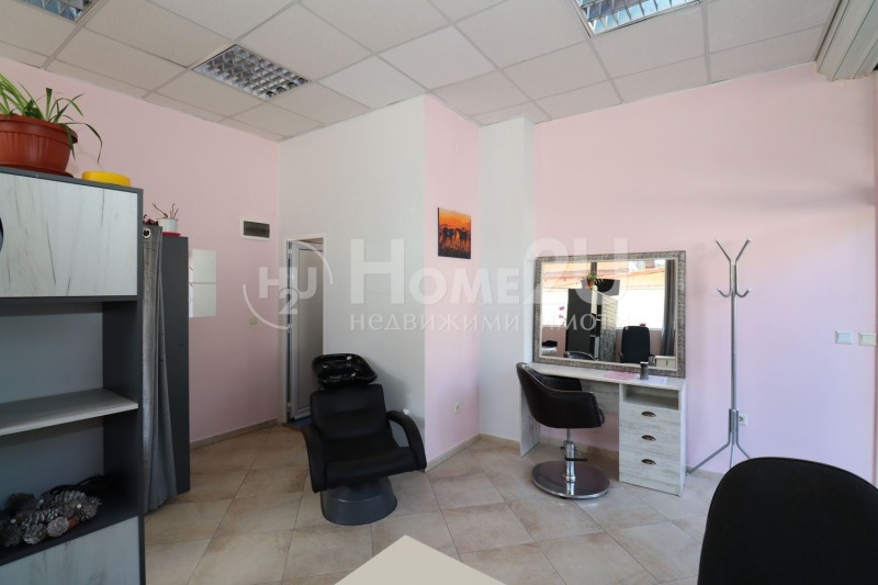 Myytävänä  Toimisto Sofia , Nadežda 2 , 33 neliömetriä | 30672476 - kuva [2]