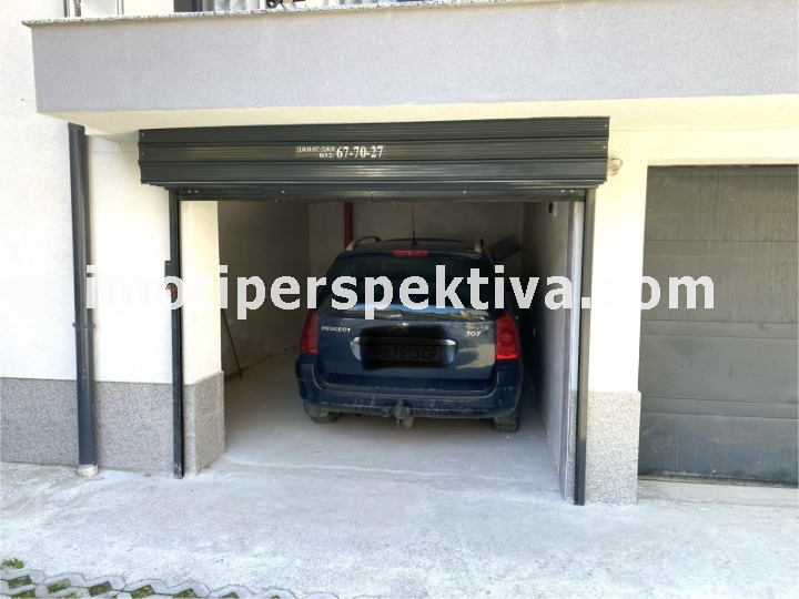 Продава ГАРАЖ, ПАРКОМЯСТО, гр. Пловдив, Кючук Париж, снимка 2 - Гаражи и паркоместа - 55431664