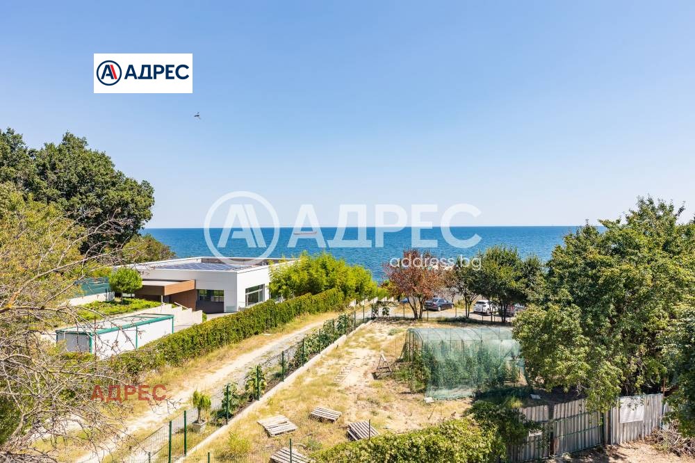 Продава МНОГОСТАЕН, гр. Варна, Галата, снимка 2 - Апартаменти - 49807342