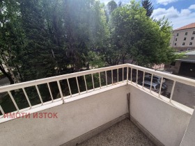 2 chambres Iztok, Pernik 15