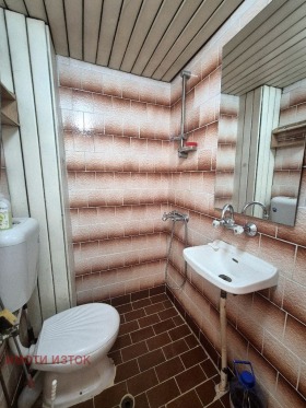 2 chambres Iztok, Pernik 10
