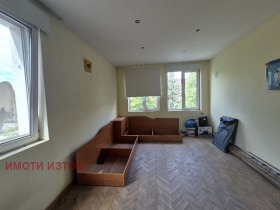 2 chambres Iztok, Pernik 5