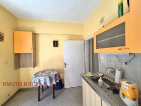 2 chambres Iztok, Pernik 12