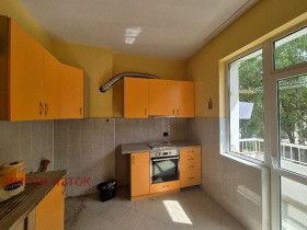 2 chambres Iztok, Pernik 9