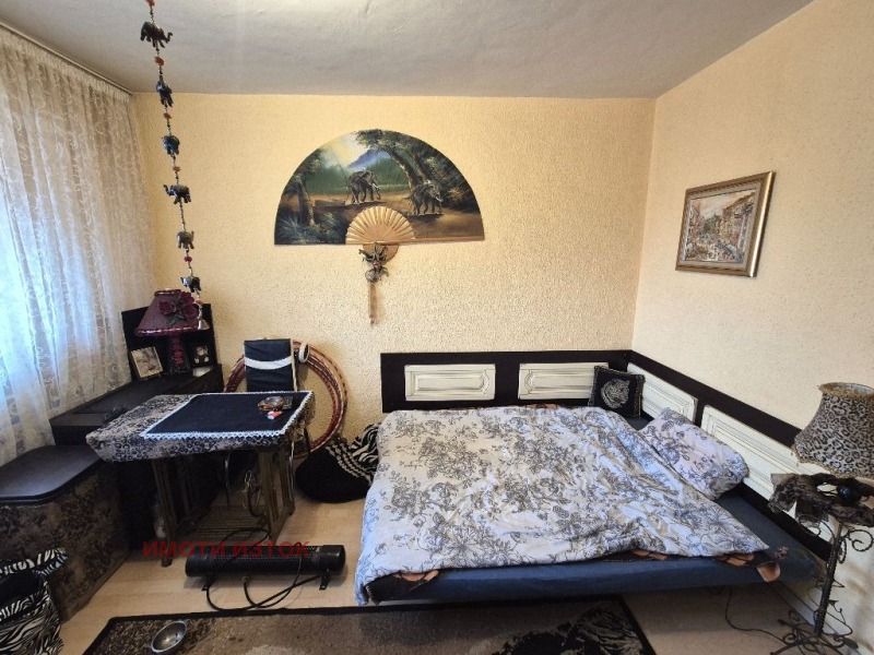 Продава 2-СТАЕН, гр. Перник, Изток, снимка 10 - Апартаменти - 53415637