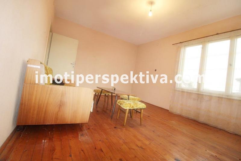 Продава ЕТАЖ ОТ КЪЩА, с. Крумово, област Пловдив, снимка 6 - Етаж от къща - 52413544