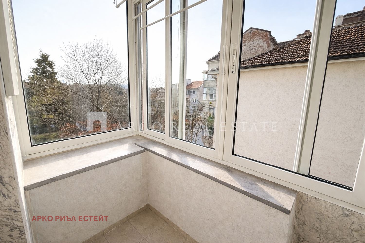 Продава 2-СТАЕН, гр. София, Център, снимка 2 - Апартаменти - 53827221