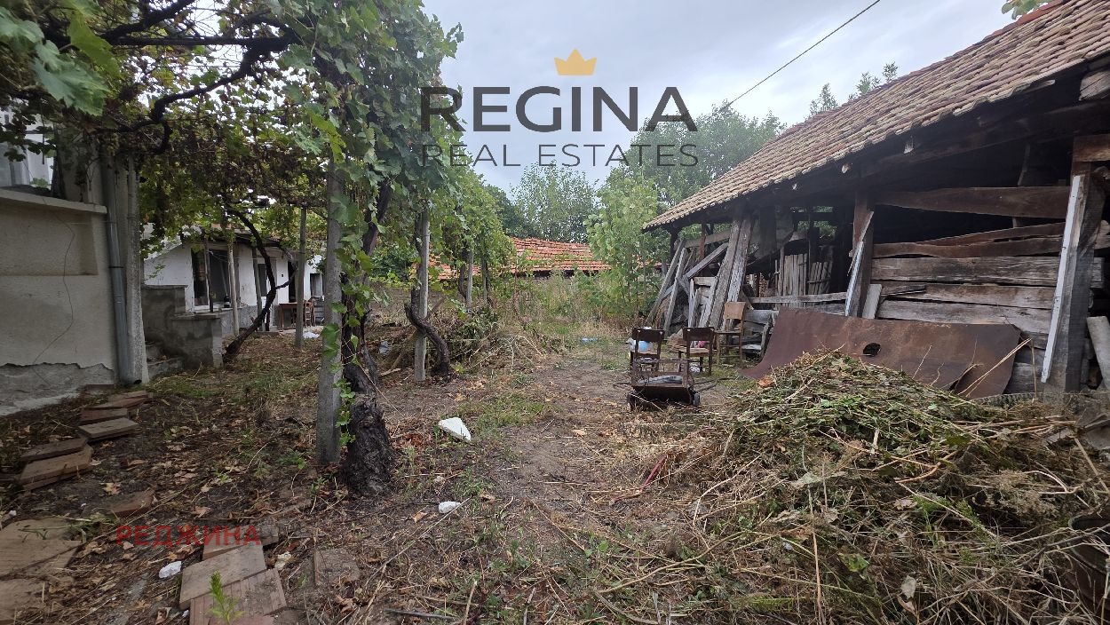 Продава КЪЩА, с. Песнопой, област Пловдив, снимка 12 - Къщи - 56288691