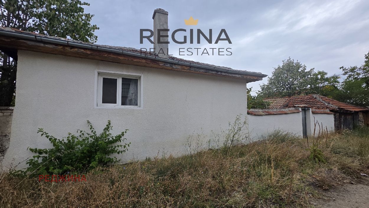 Продава КЪЩА, с. Песнопой, област Пловдив, снимка 14 - Къщи - 56288691