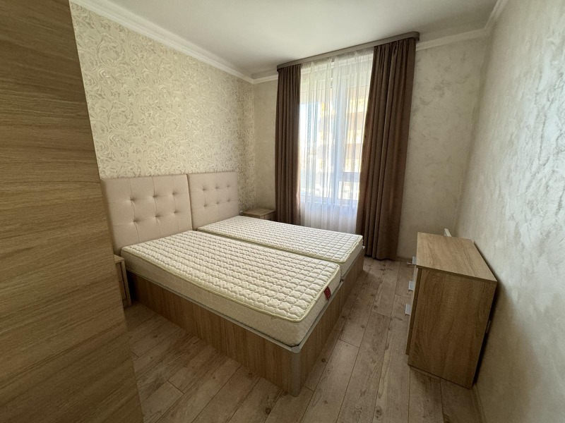 Продава  3-стаен град Шумен , Пазара , 110 кв.м | 20549824 - изображение [4]