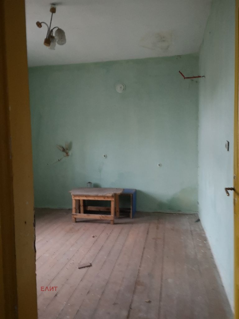 Продава КЪЩА, гр. Мъглиж, област Стара Загора, снимка 3 - Къщи - 52988812