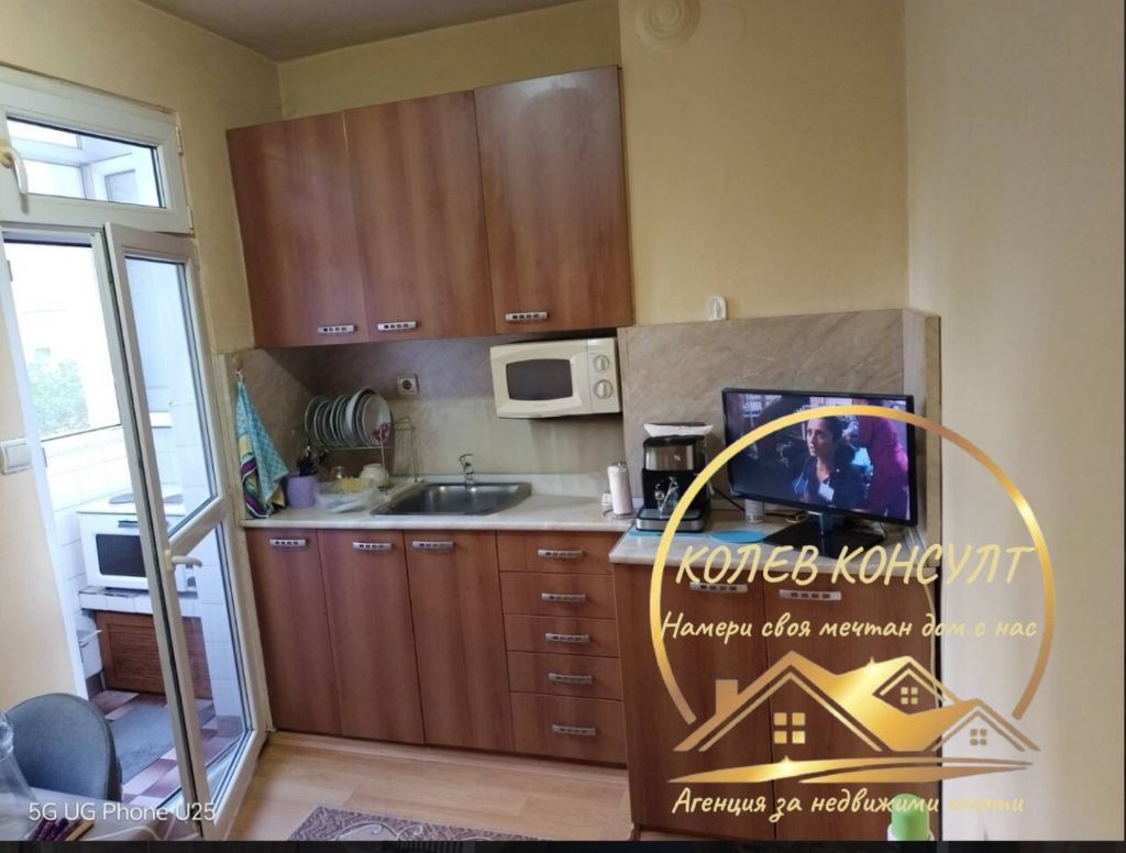 Продава 3-СТАЕН, гр. Стара Загора, Център, снимка 6 - Апартаменти - 56134777