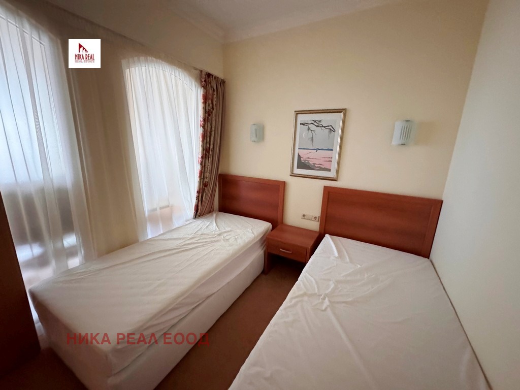 Продава 3-СТАЕН, гр. Поморие, област Бургас, снимка 14 - Апартаменти - 56313977