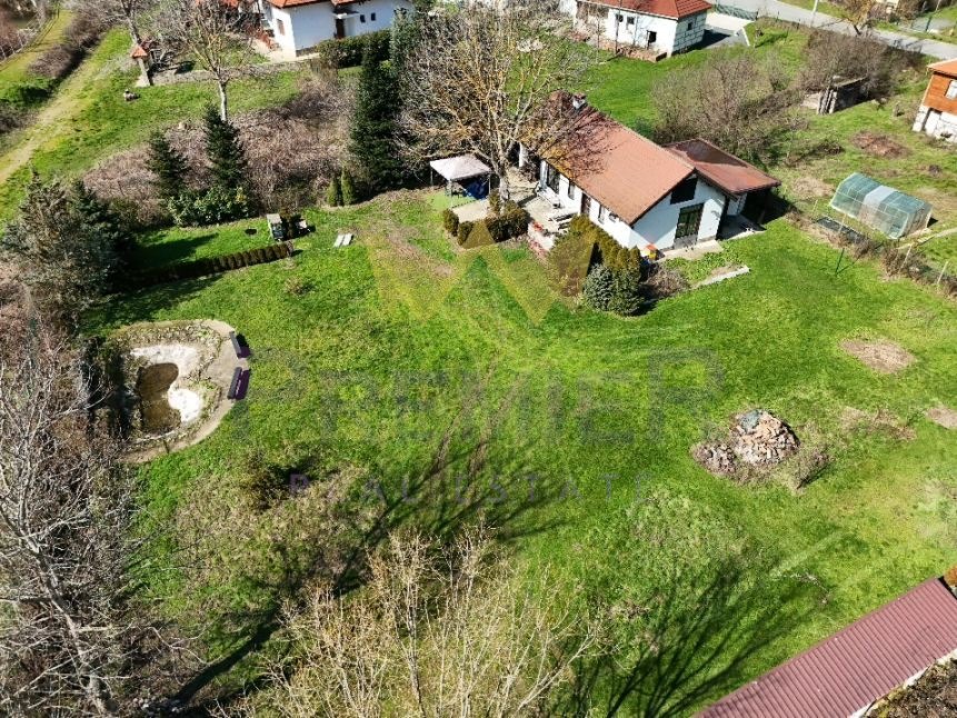 Продава КЪЩА, с. Младежко, област Бургас, снимка 2 - Къщи - 53945983