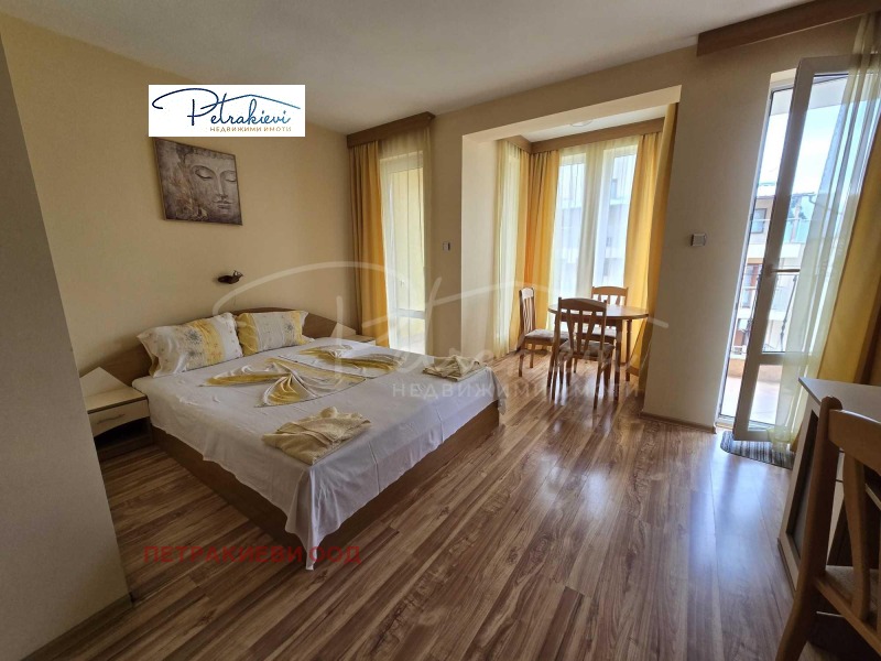 Продава 2-СТАЕН в област Бургас, гр. Созопол - 68 кв.м / 125 000 € » 244 478.75 лв., ПЕТРАКИЕВИ ООД