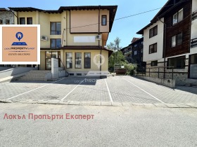 На продаж Паркомісце