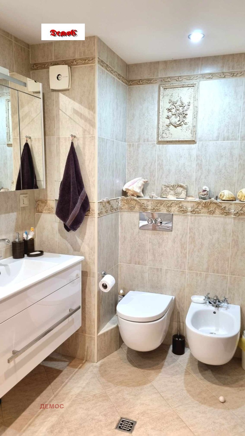 Продава МНОГОСТАЕН, гр. София, Център, снимка 12 - Апартаменти - 53561793