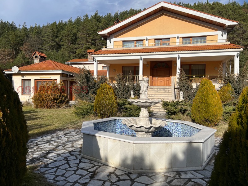 Продава КЪЩА, гр. Велинград, област Пазарджик