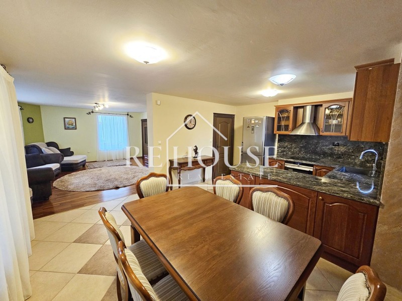 Продава КЪЩА, гр. Варна, м-т Долна Трака, снимка 2 - Къщи - 53507202