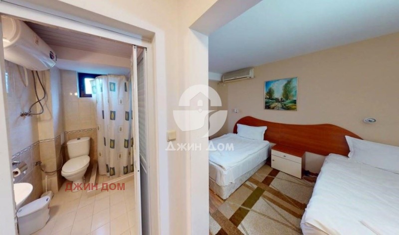 Продава ХОТЕЛ, с. Кошарица, област Бургас, снимка 4 - Хотели - 52884844