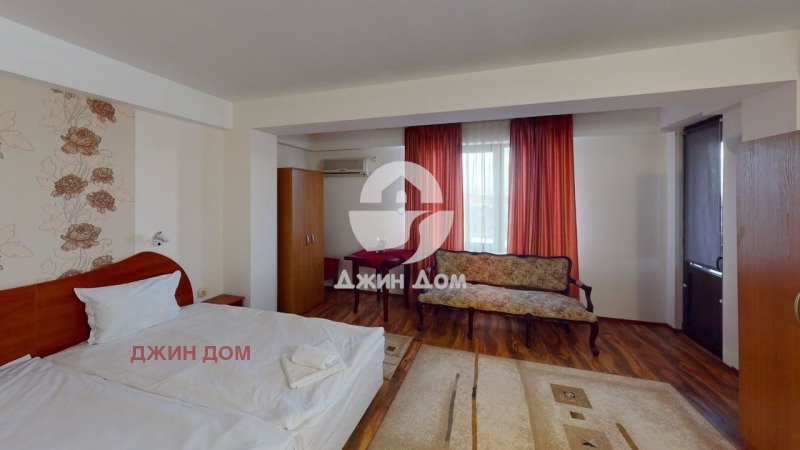 Продава ХОТЕЛ, с. Кошарица, област Бургас, снимка 6 - Хотели - 52884844