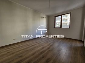 1 quarto Vinica, Varna 13